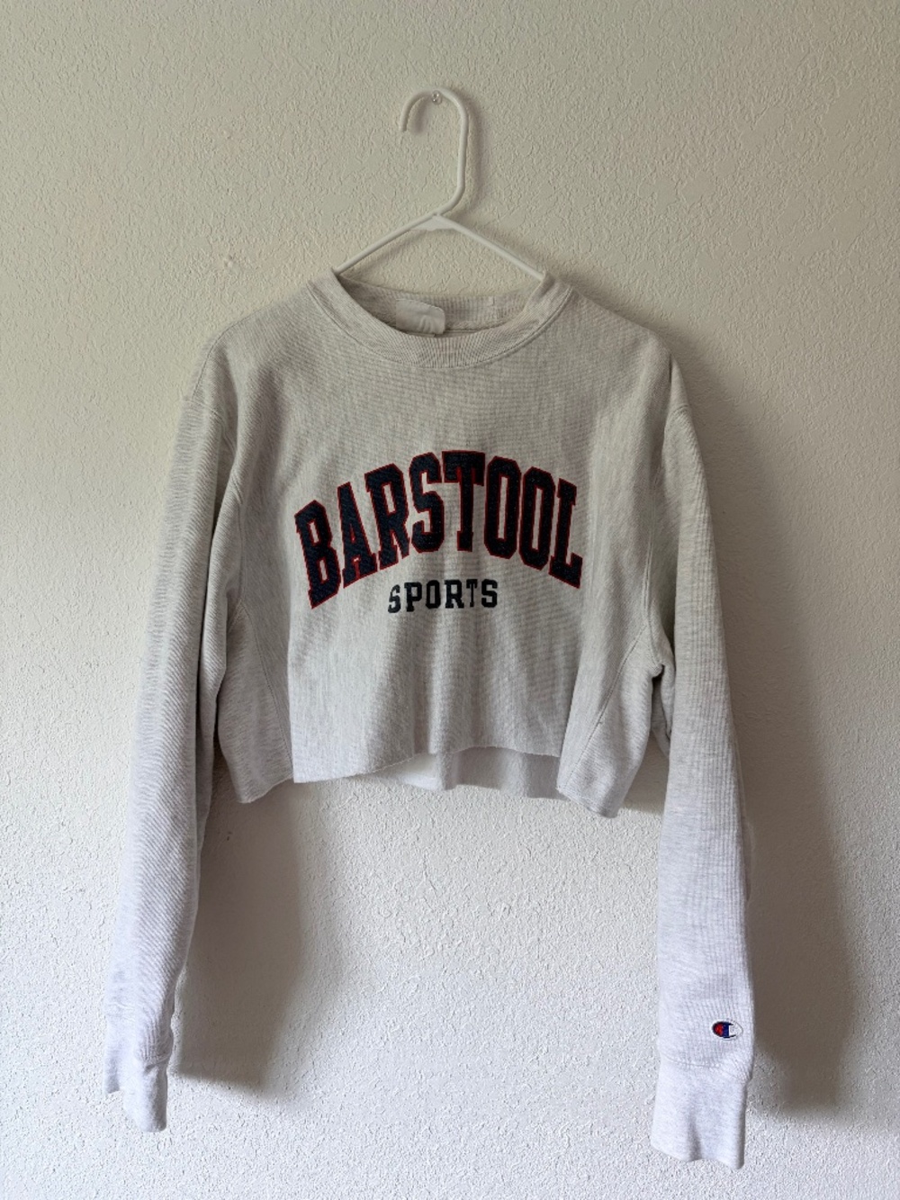 Women’s Champion Reverse Weave Barstool Sports Cropped Sweatshirt Gray M